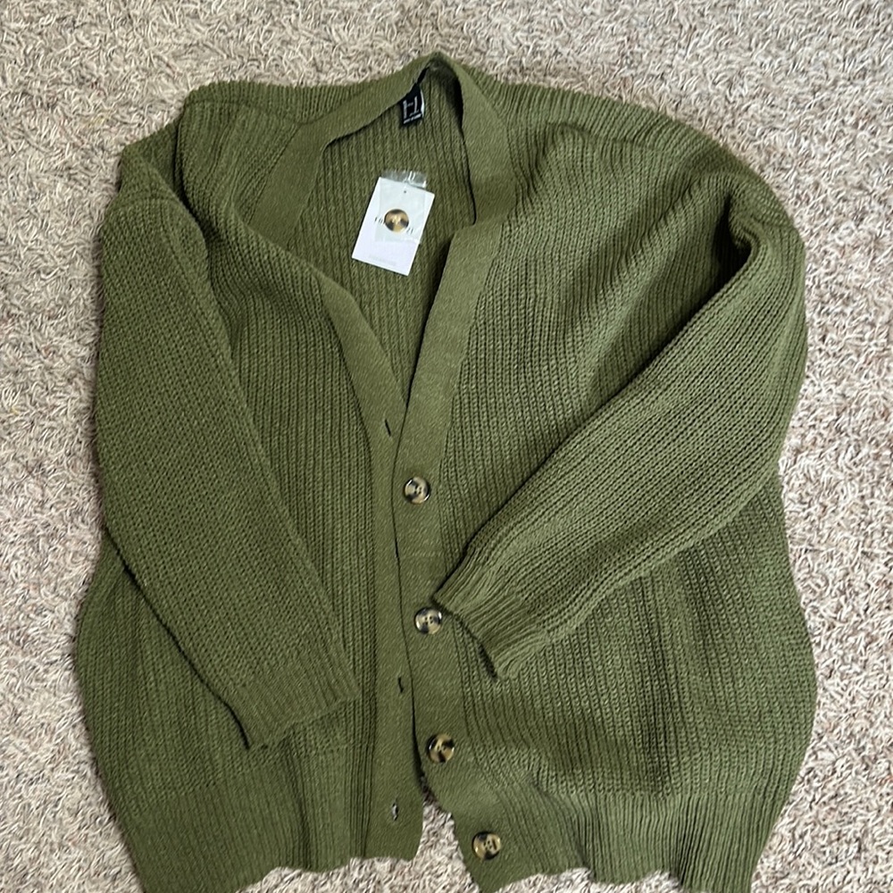 Forever 21 sweater